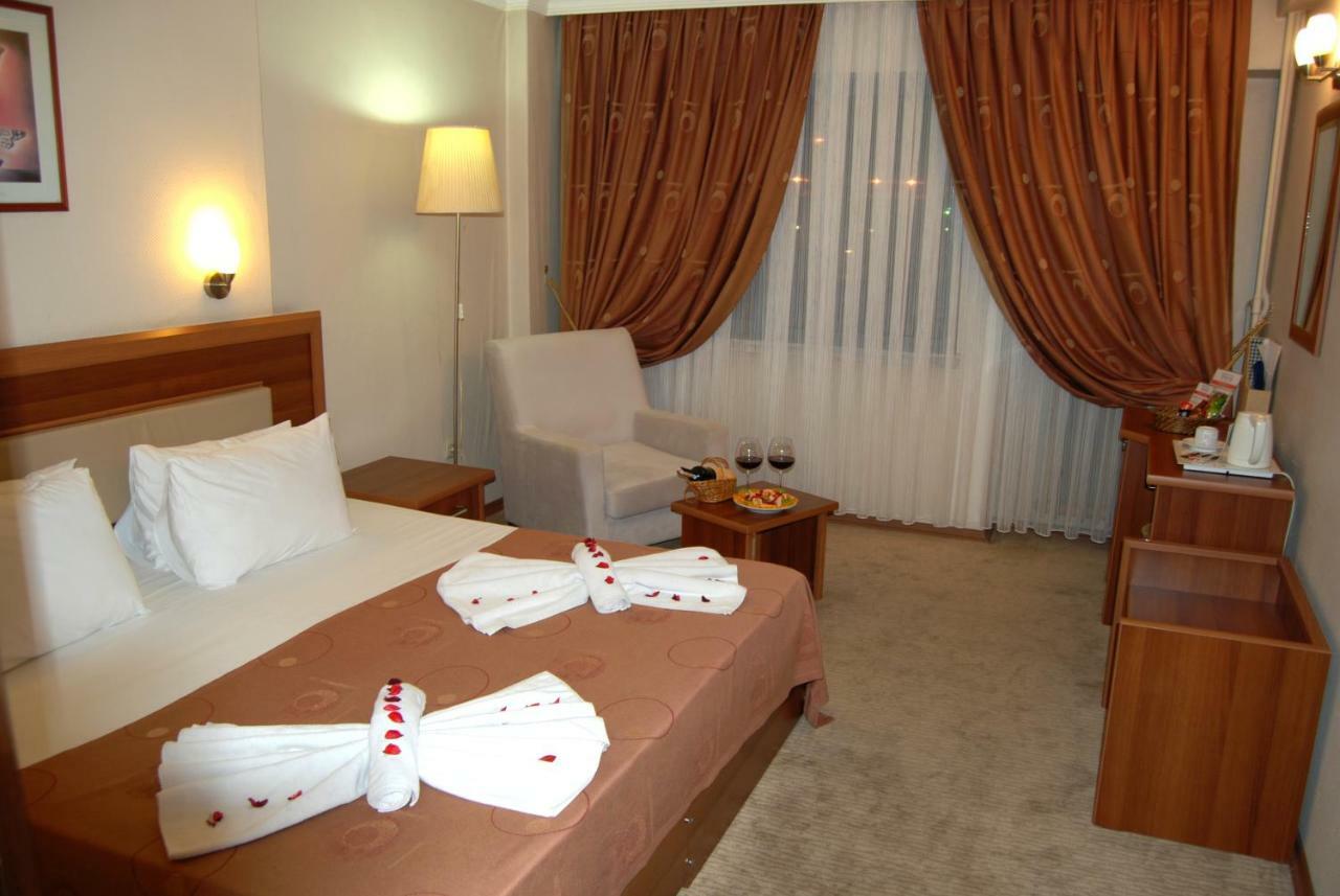 Hotel Villa Marina Bandirma Exterior photo